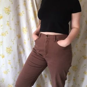 VINTAGE BROWN MOM JEANS